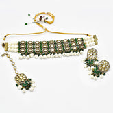 Sneha Victorian Pearl Choker Set Green - The Pashm
